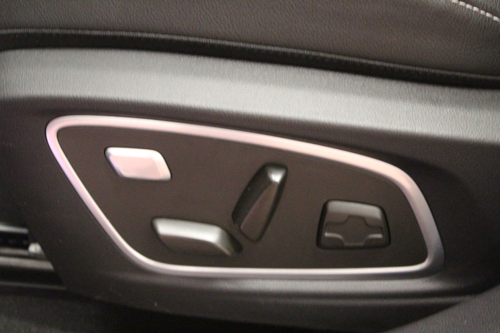 Fahrzeugabbildung Renault Austral E Tech Hybrid 200 Techno Automatik*