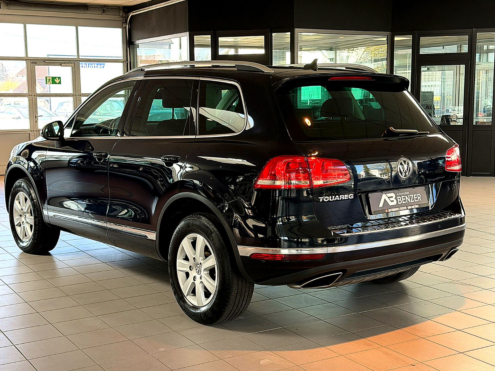 Fahrzeugabbildung Volkswagen Touareg V6 TDI Terrain Tech 4Mot/NAVI/LED/LEDER
