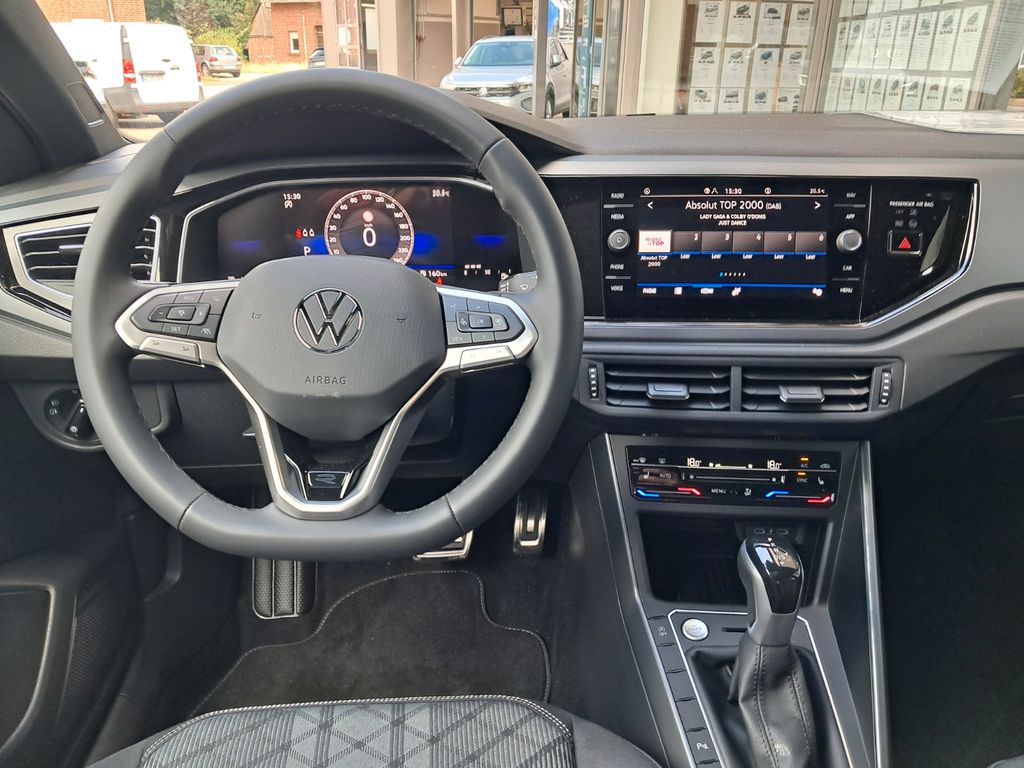 VW Taigo 1.5 TSI DSG R-Line Schiebedach AHK Matrix - Bild 13