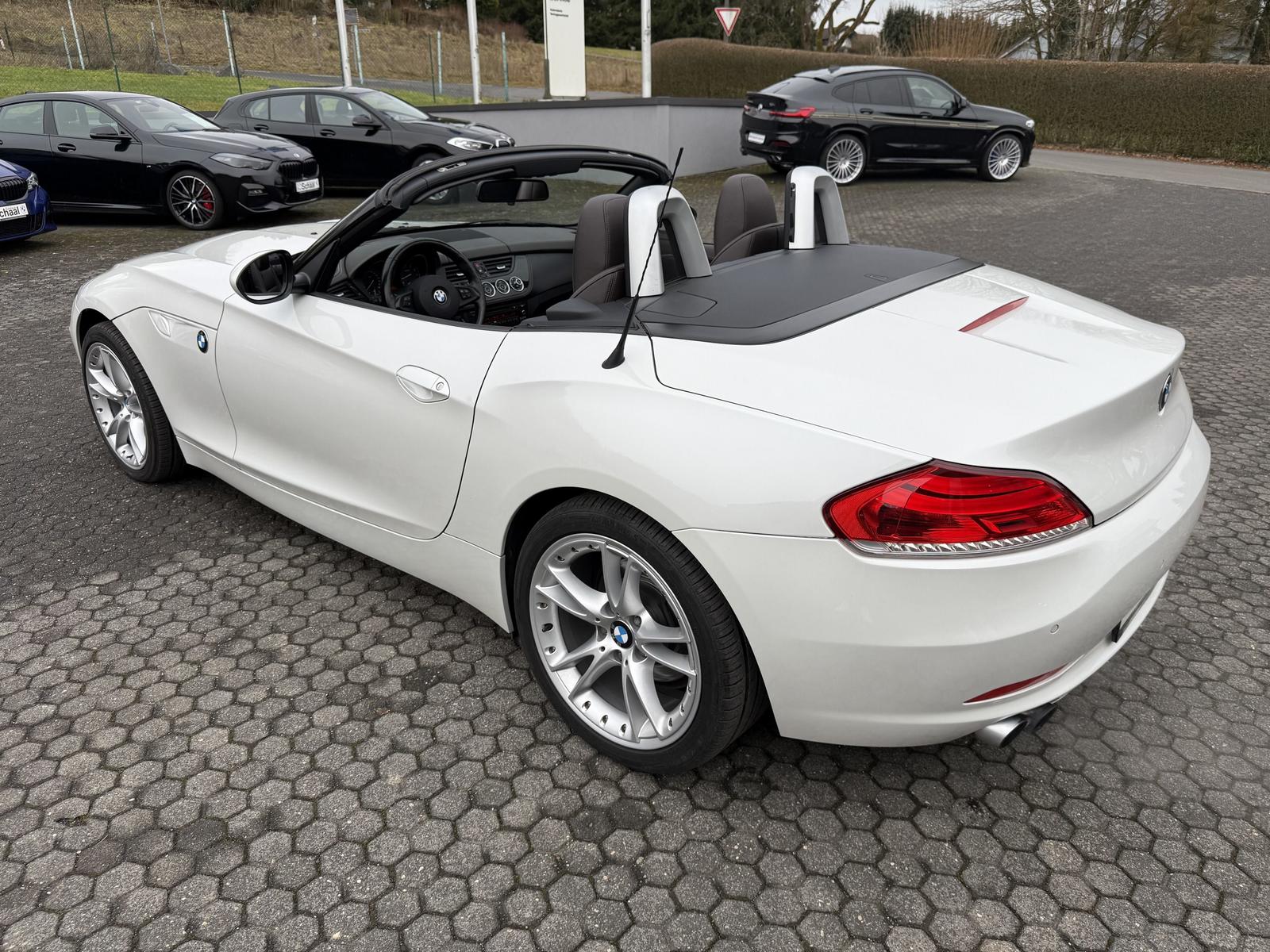 BMW Z4 sDrive20i Design Pure Balance Leder Xenon HiF