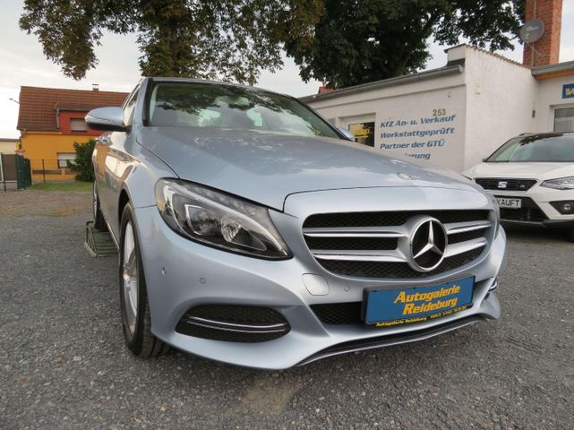 Mercedes-Benz C 180 C 180 CGI 2.Hd.   Volleder  LED   SR+WR  