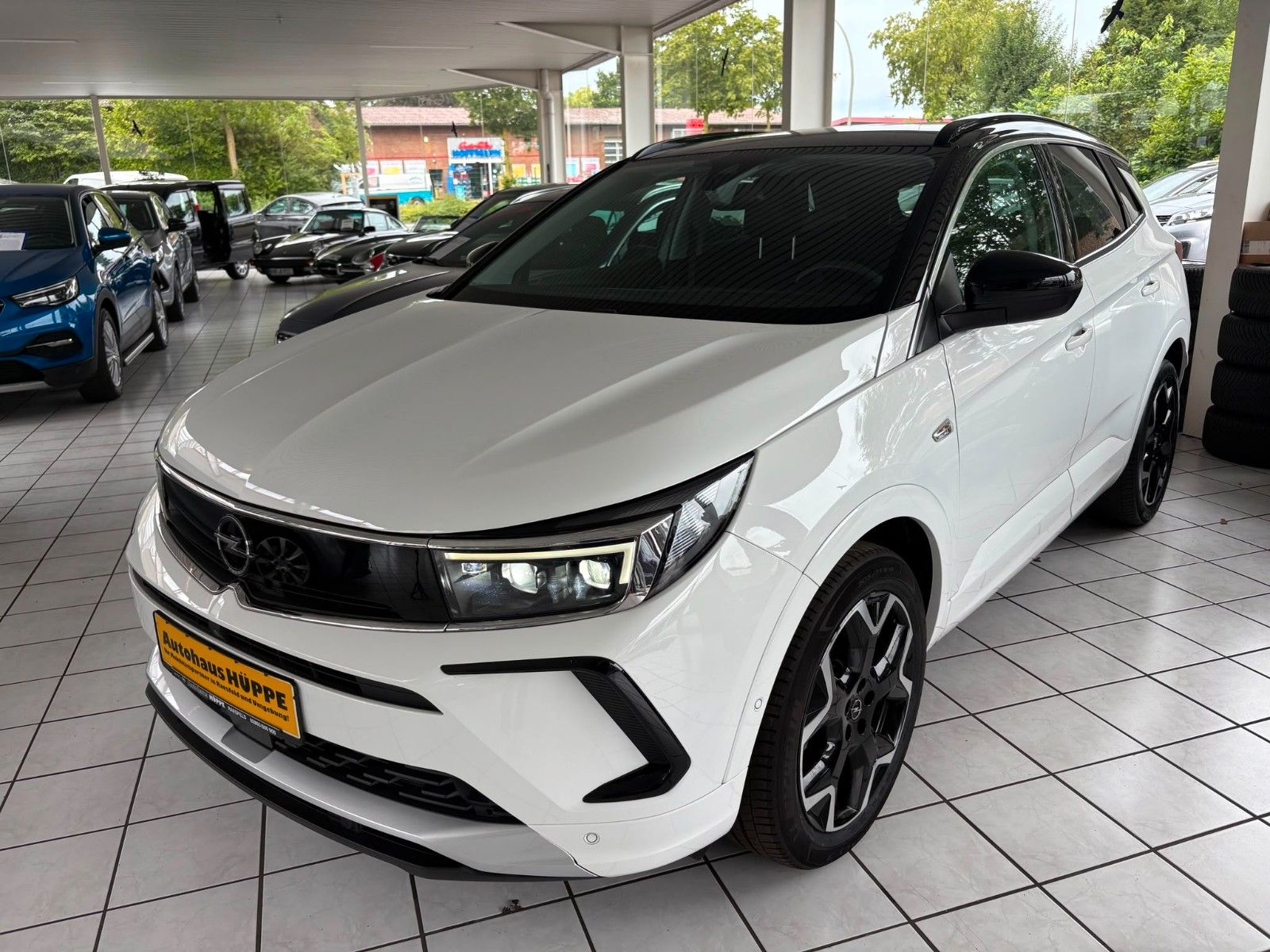 Opel Grandland Ultimate 1.2 96KW (130 PS) Automatik