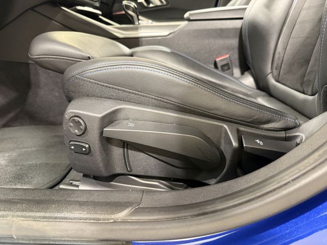 BMW 330, 2021 — 18