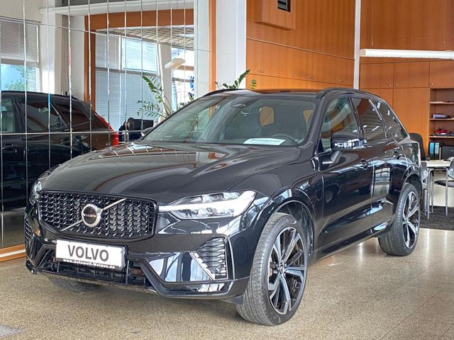 Volvo XC60 B4 2WD Plus Dark Mild-Hybrid