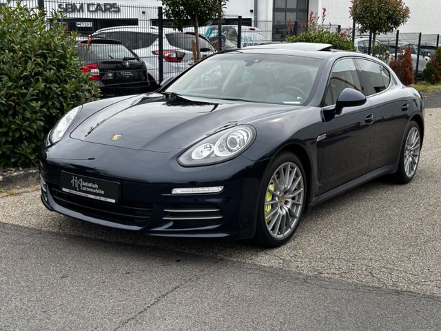 Porsche Panamera 4 Edition