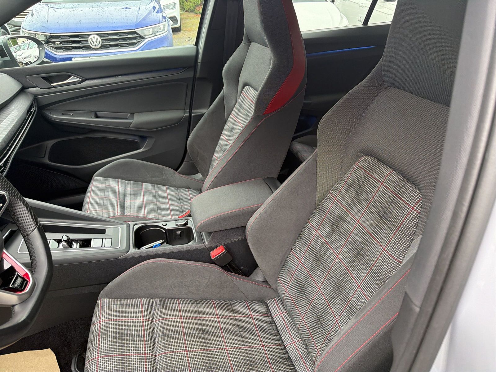 Golf GTi Business Premium Matrix Harman Kardon G