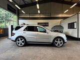 Mercedes-Benz Mercedes ml 320 - gebrauchte Mercedes-Benz ML 320 aus dem Jahr 2006
