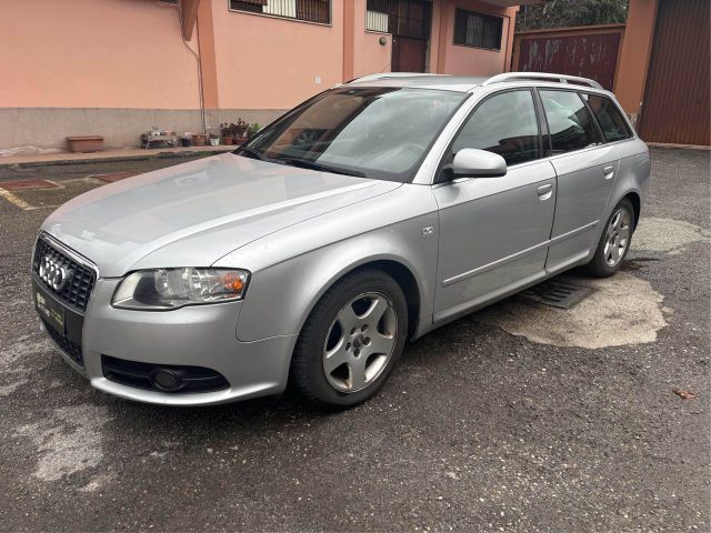 Audi AUDI A4 AVANT 2.0 TDI quattro S-Line int e est