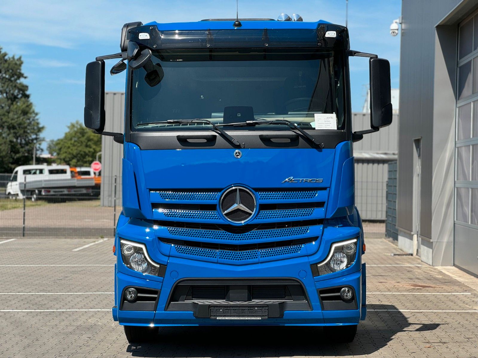 Fahrzeugabbildung Mercedes-Benz Actros 2545 6x2 MEILLER 21.70 Lenk/Lift *NEU*