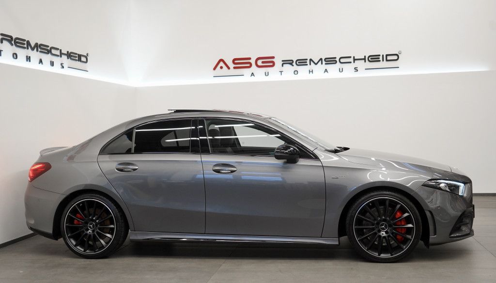 Mercedes Benz A 35 Amg