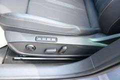 CUPRA Leon Sportstourer 1.4 e-Hybrid PANO CAM LED 1.Hd