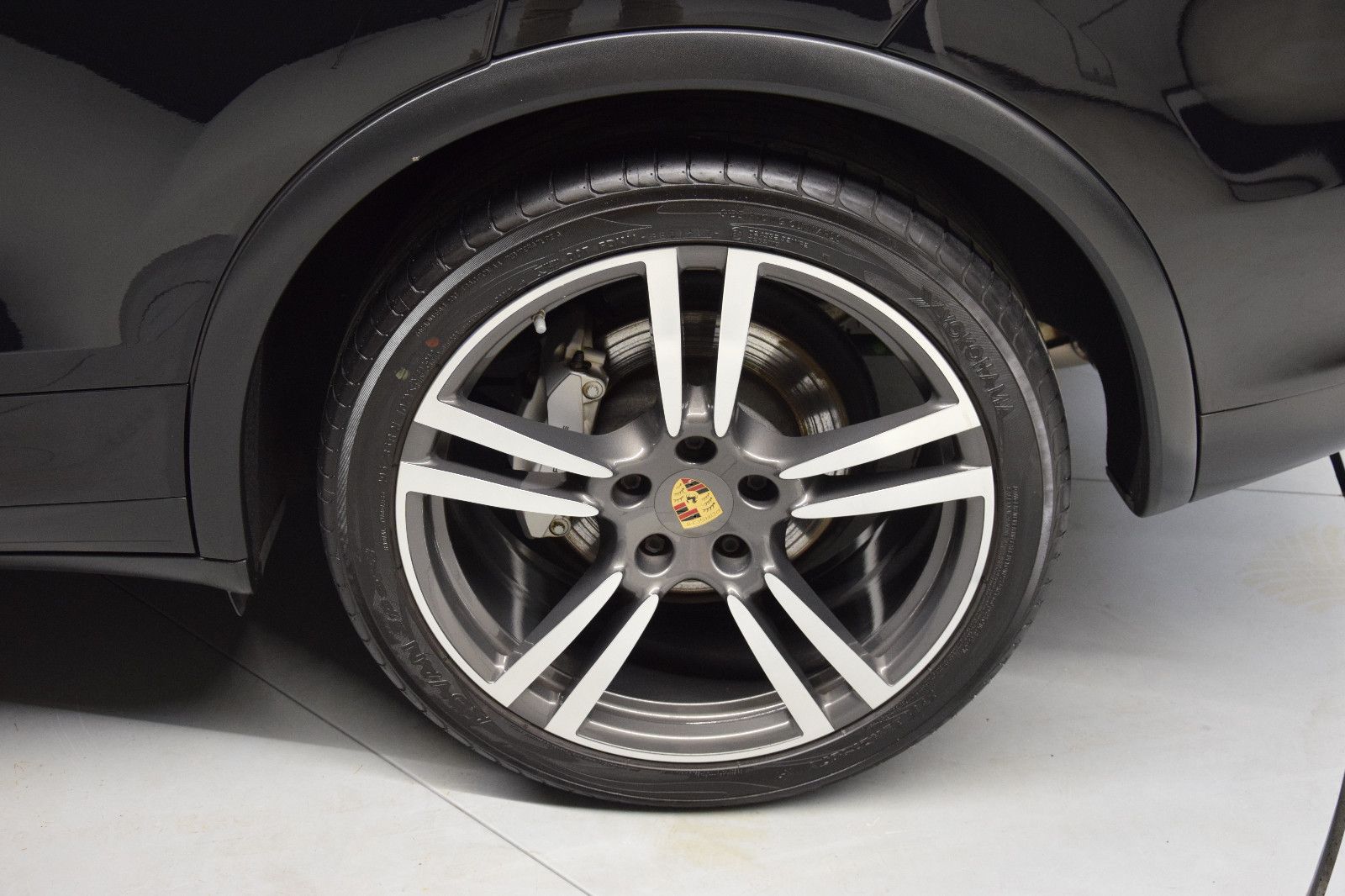 Fahrzeugabbildung Porsche Cayenne S V8 Diesel Leder Pano Bose Kamera 21"