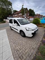 Citroën Berlingo VTi 95 Multispace Rollstuhlfahrzeug - Citroën Berlingo: Multispace