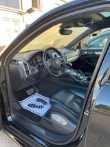 Porsche Cayenne GTS V8 mit Sportauspuff ab werk - Porsche Cayenne: Sportauspuff