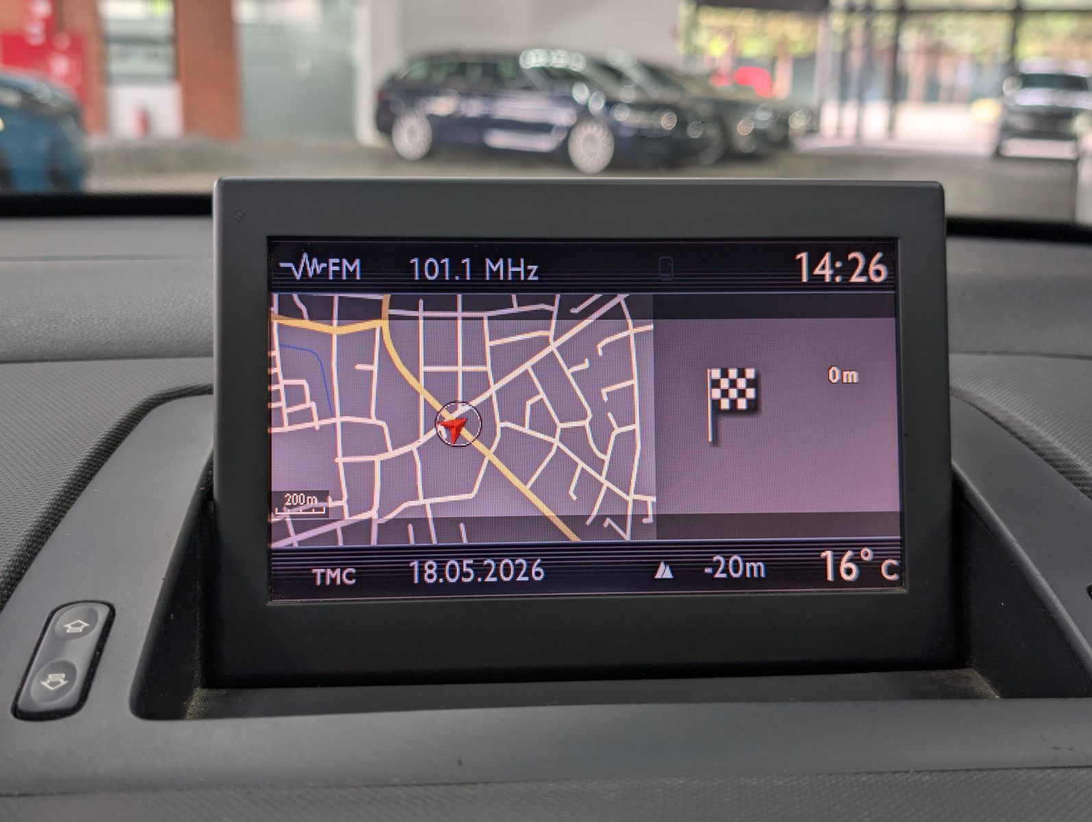Fahrzeugabbildung Peugeot 308 GTi LEDER PANO XENON TEMP PDC NAVI 18-ZOLL