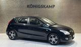 Hyundai i30 Comfort 16 CRDi * 1. HAND * SERVICE NEU * - Hyundai i30 Comfort mit Diesel-Antrieb