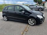 Mercedes-Benz 200 - Mercedes-Benz 200 aus 2009