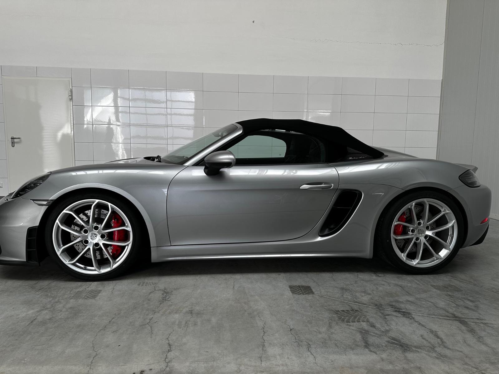 Porsche 718 Boxster Spyder