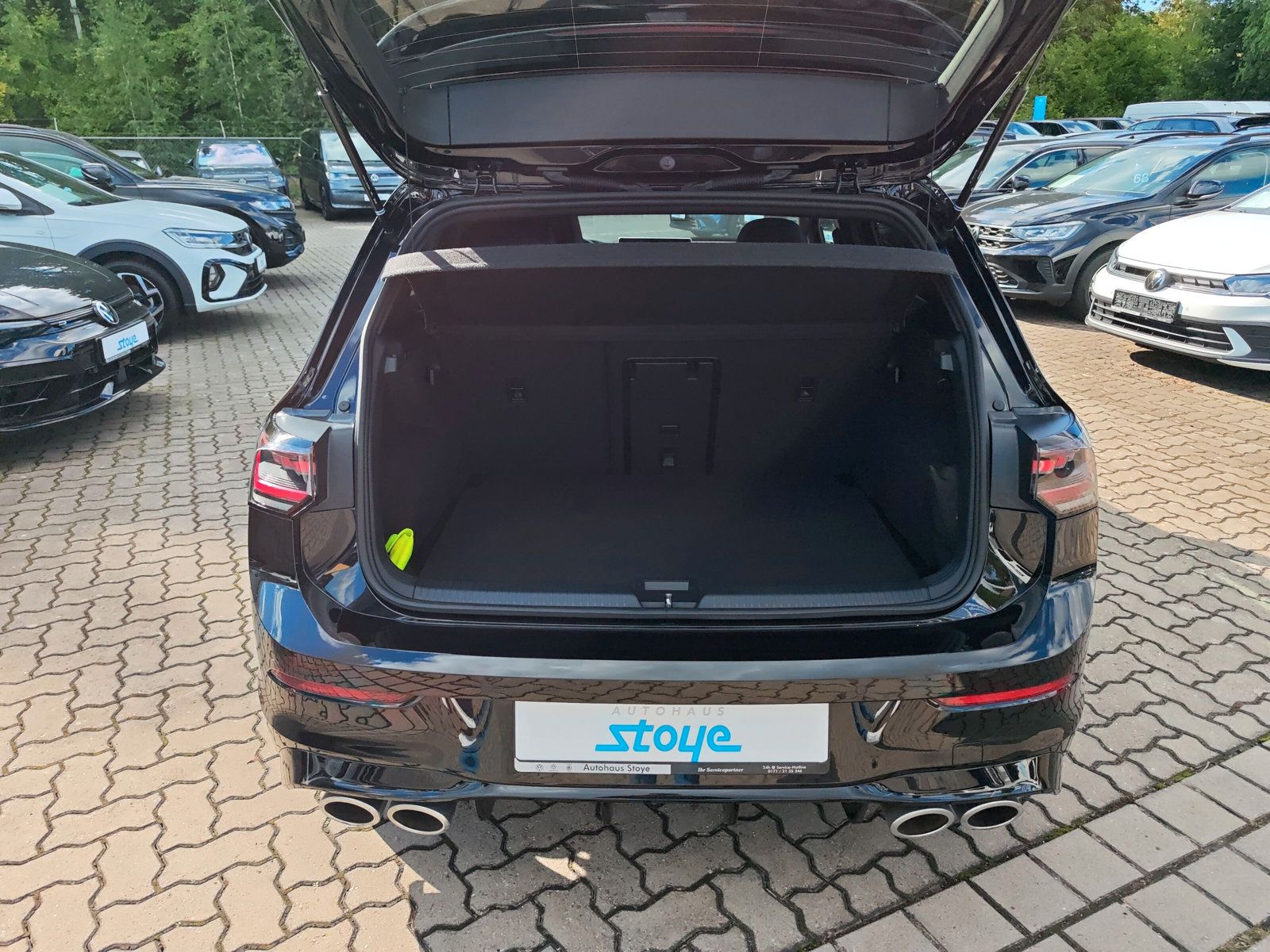 Golf R 4M Pano Navi Black Style Harman Kardon