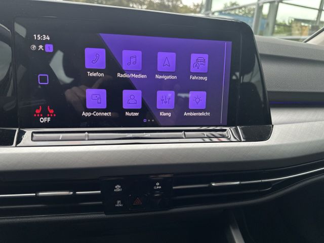 Golf VIII Variant 2.0 TDI Life NAVI LED 16 ALU S