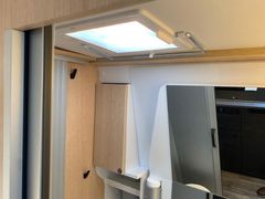 Sunlight Cliff X 600 Automatik, Skyview, Variobad