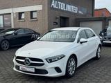 Mercedes-Benz A 220 *NAVI* *LED* *KAMERA* - Mercedes-Benz A 220: Kleinwagen