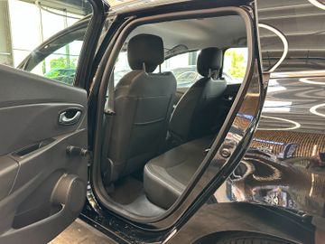 MYAUTOCENTER – Gebraucht- und Jahreswagen mit Werkstattservice in Pfaffenhofen Renault Clio IV Grandtour *TÜV:428*TEMPO*NAVI*PDC*KLIMA