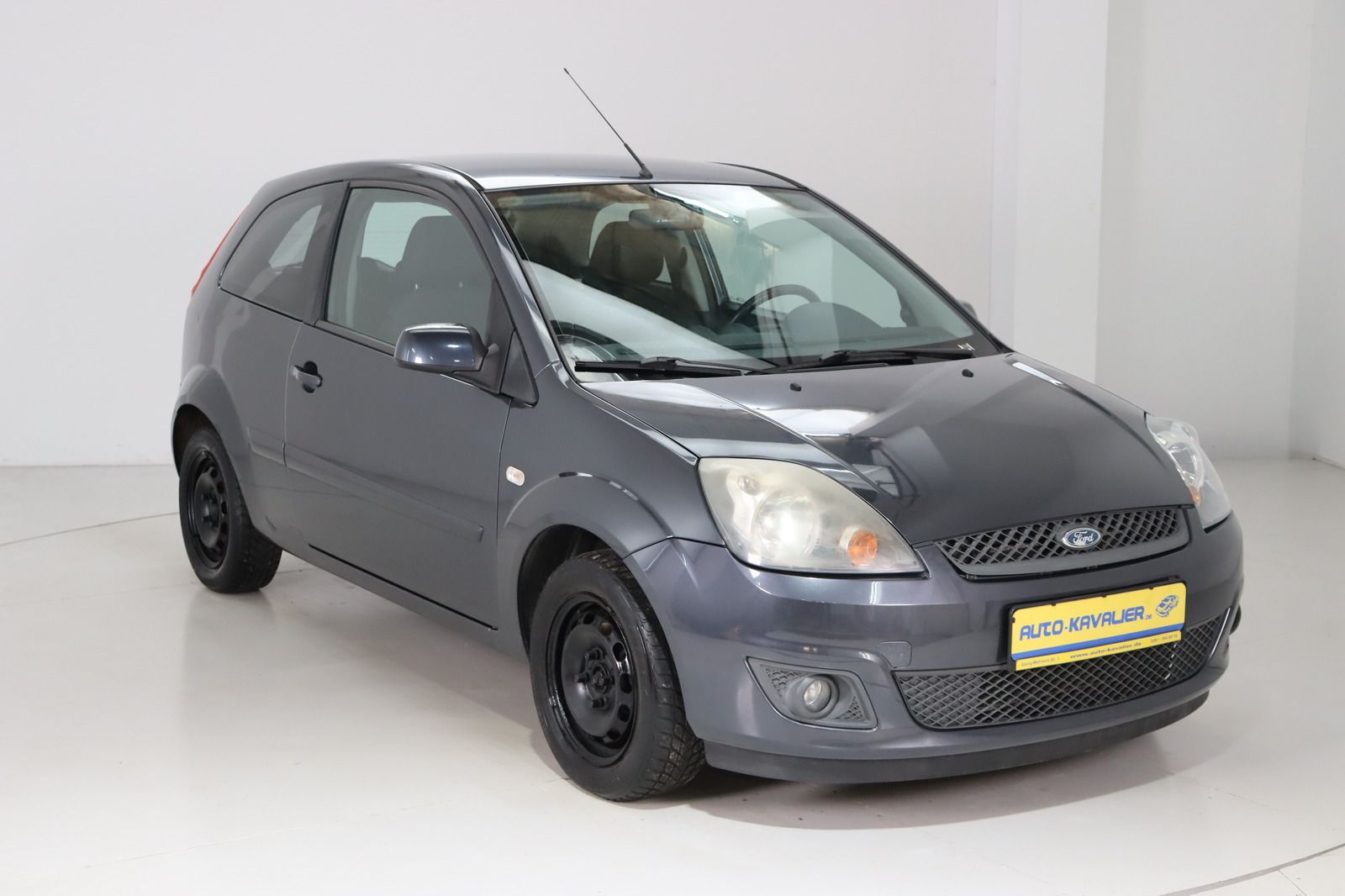 Fahrzeugabbildung Ford Fiesta 1.4 16V Connection * Klimaautom.