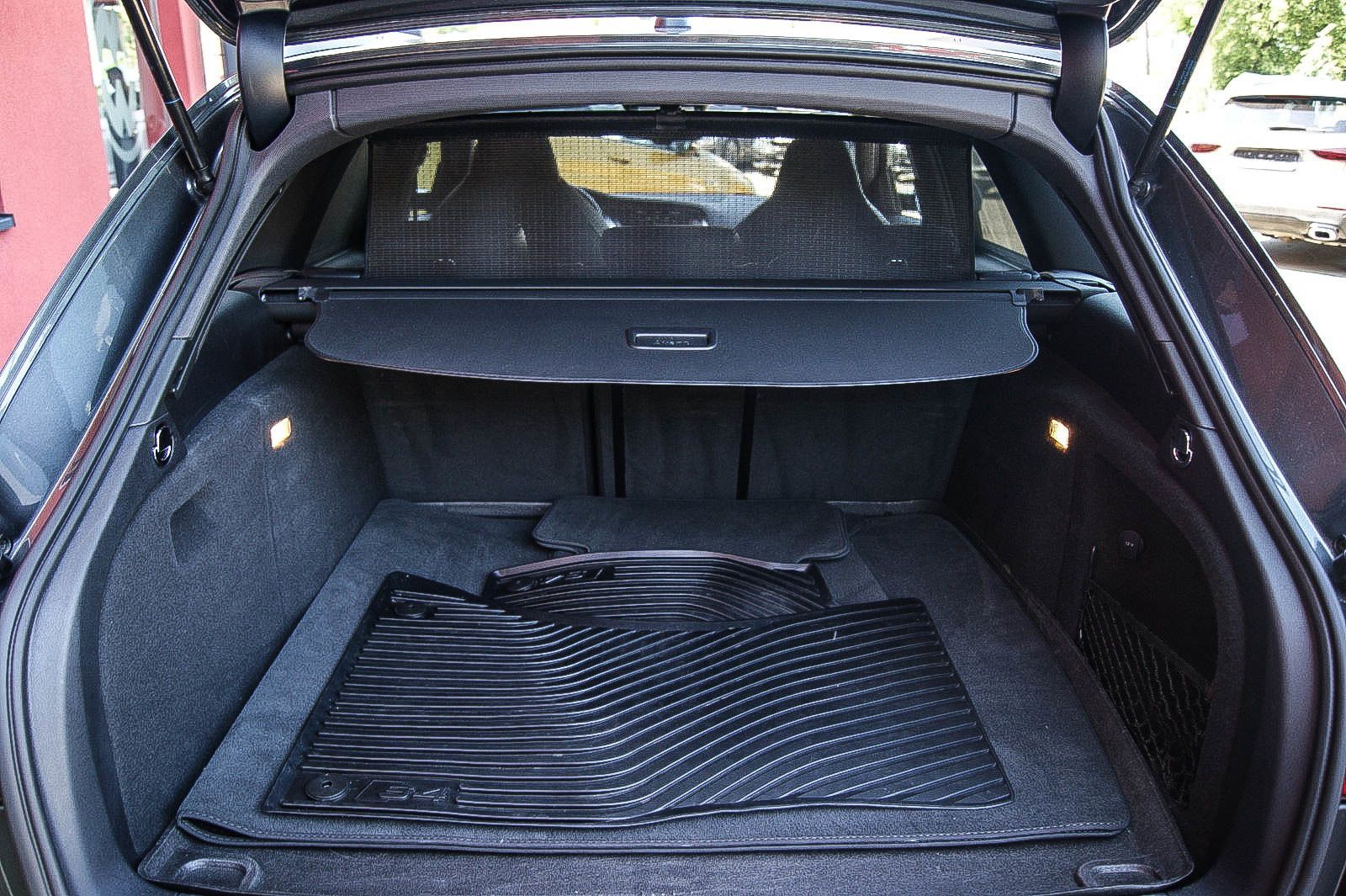 Fahrzeugabbildung Audi S4 Avant 3.0T V6 quattro B&O Sound TOP GEPFLEGT