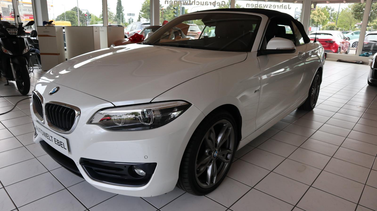 BMW 220 2 Cabrio 220 i Sport Line*AUTOMATIK*LEDER*