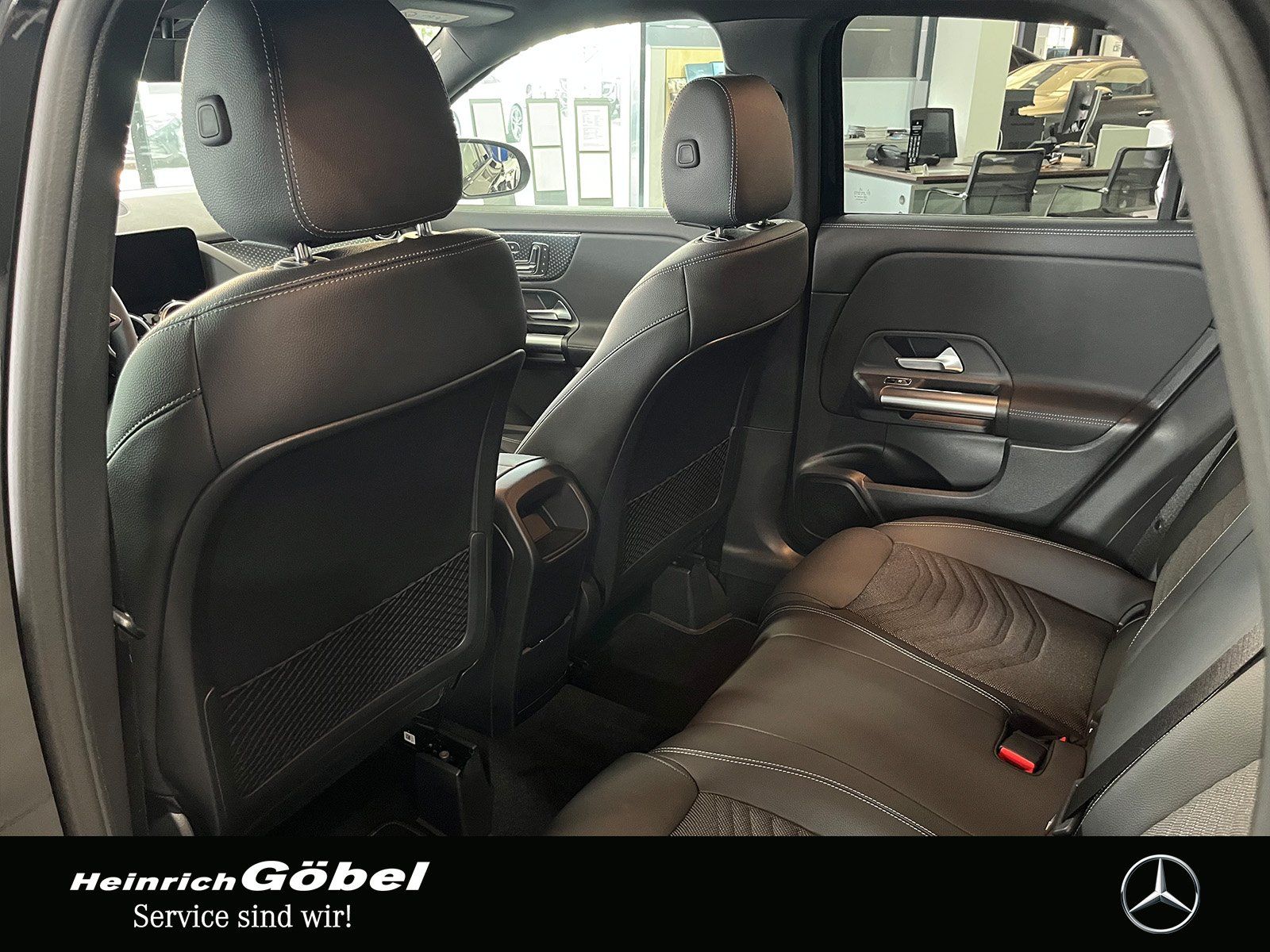 Fahrzeugabbildung Mercedes-Benz GLA 220 4M Progressive TOTWINKEL+MEMORY+19"+360°