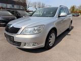 Skoda Octavia 1.4 Klimaauto PDC Tempo Sitzh BC ISOFIX - Skoda Octavia aus 2012 mit Benzin-Antrieb: Kombi, 1.4