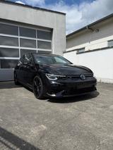 Volkswagen VIII Lim.R Performance 4Motion*AKRAPOVIC - Volkswagen Golf mit Benzin-Antrieb: Schiebedach, Limousine