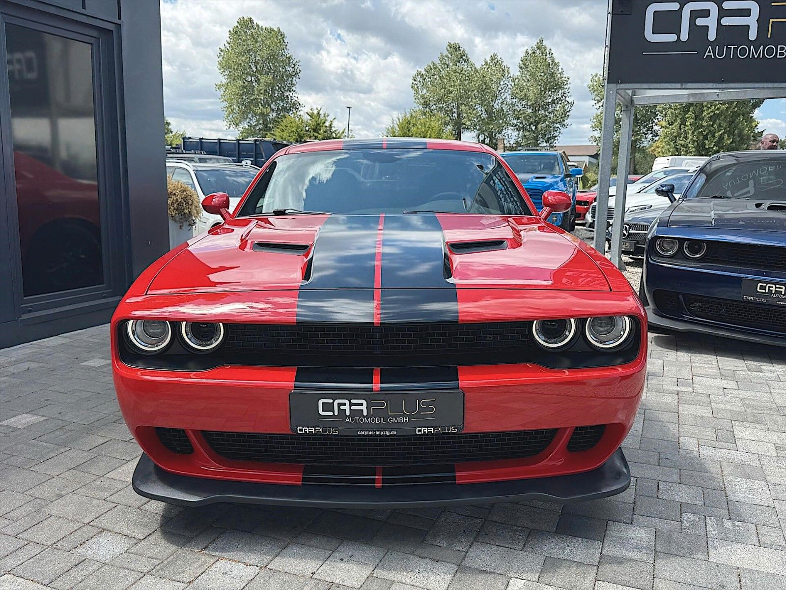 Fahrzeugabbildung Dodge Challenger 6.4 V8 SRT 392 SCAT PACK Performance