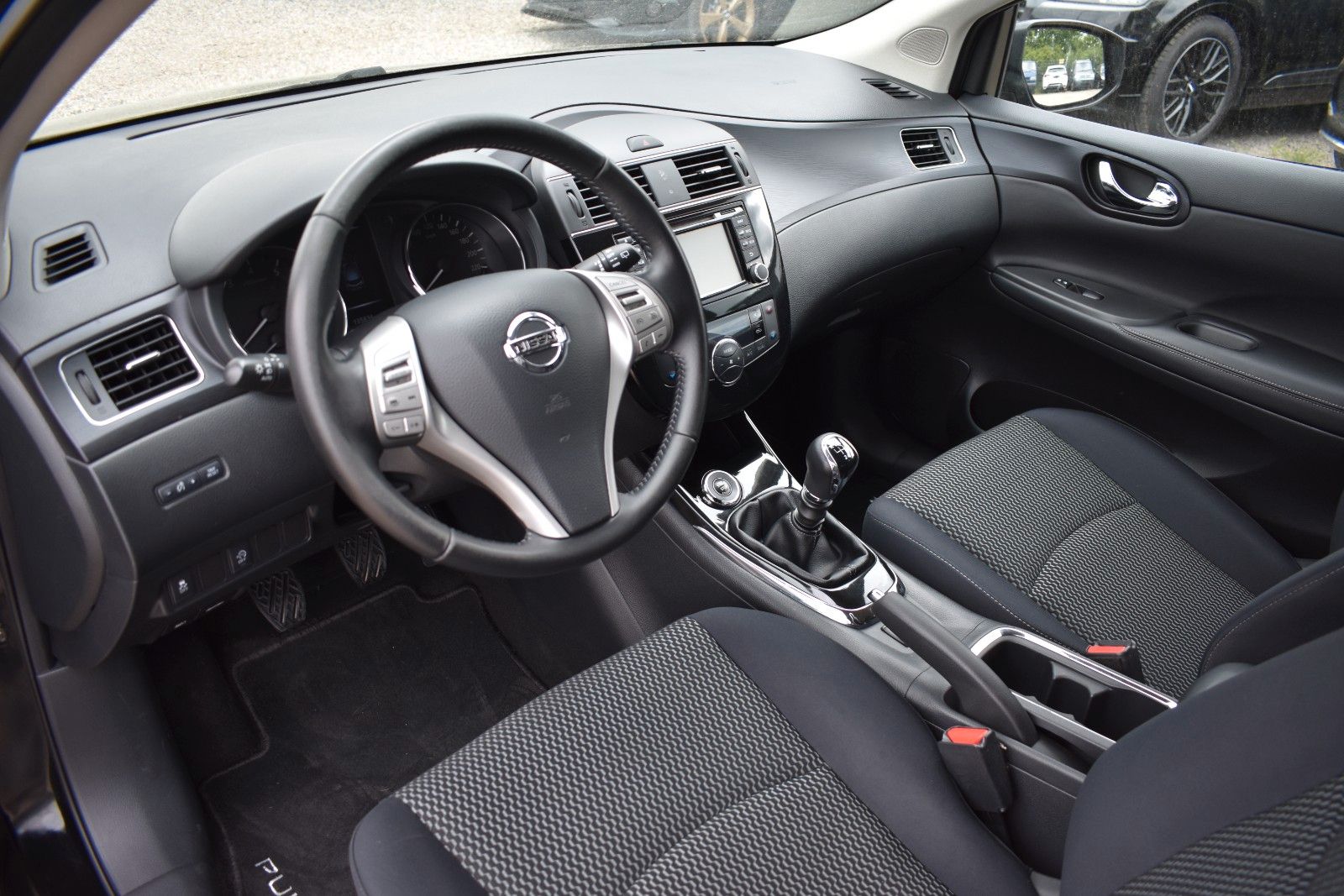 Fahrzeugabbildung Nissan Pulsar N-Tec Keyless go Navi Kamera DAB
