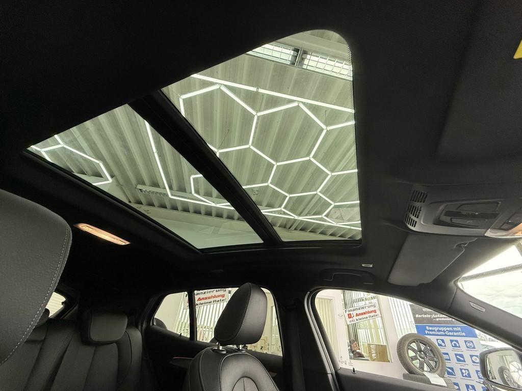BMW X2 25 dA xDrive M-Paket, LED, HUD, Pano, Leder