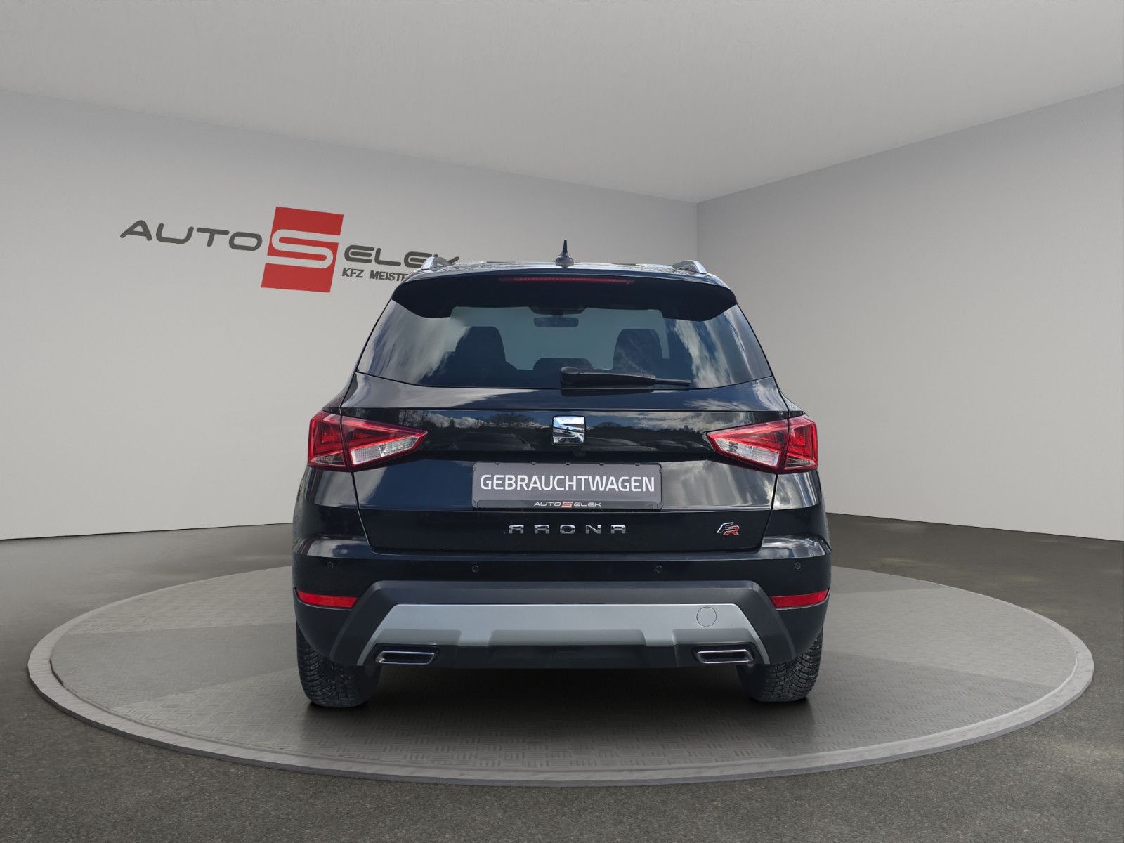 Fahrzeugabbildung SEAT Arona FR BUSINESS PAKET LED KAMERA NAVI AHK ACC