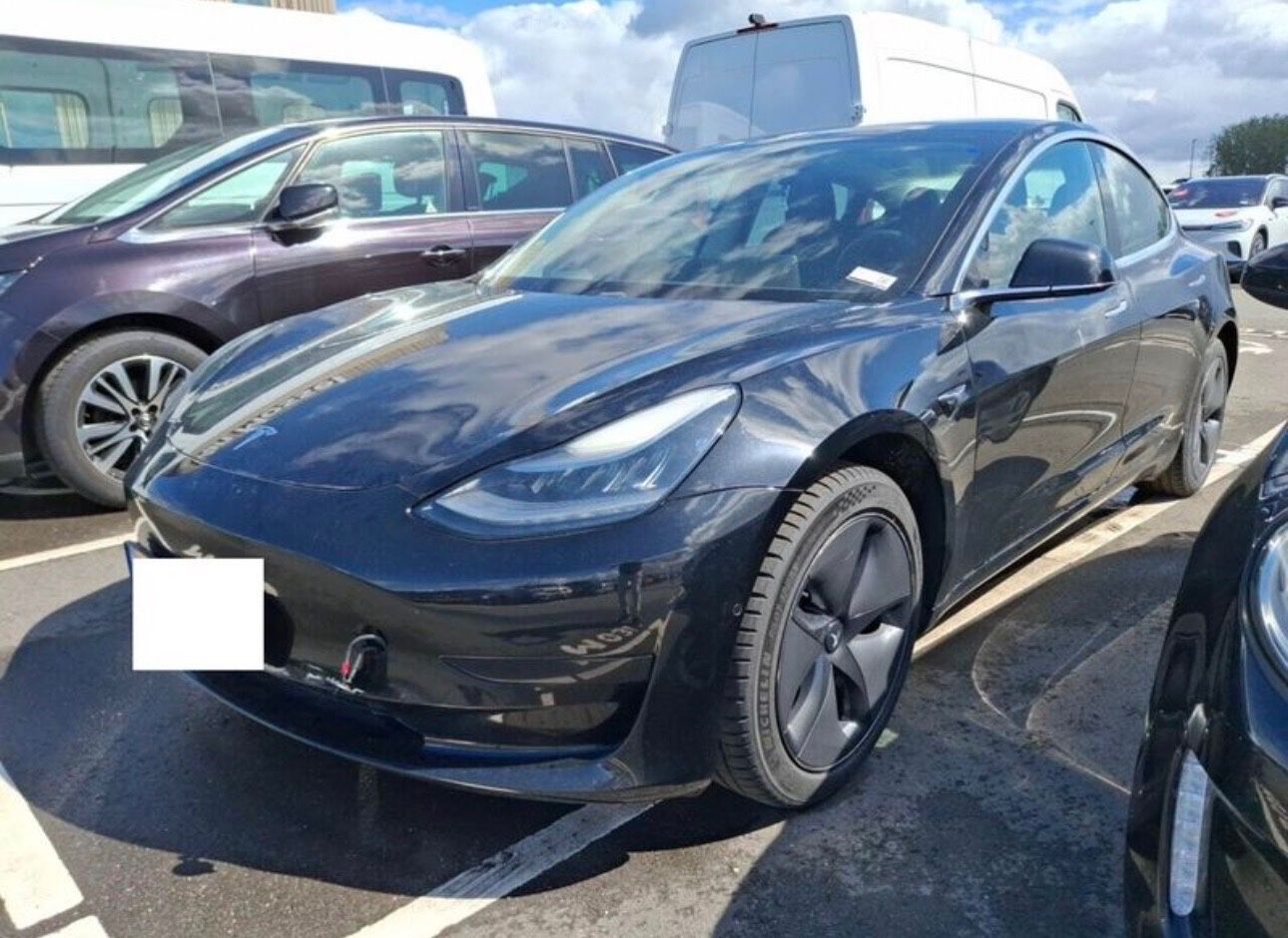Tesla Model 3 Standard Range Plus RWD