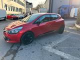 Renault Clio IV Paris*Start-Stop*Klima*Navi*PDC*Tempomat - Renault Clio Paris mit Benzin-Antrieb