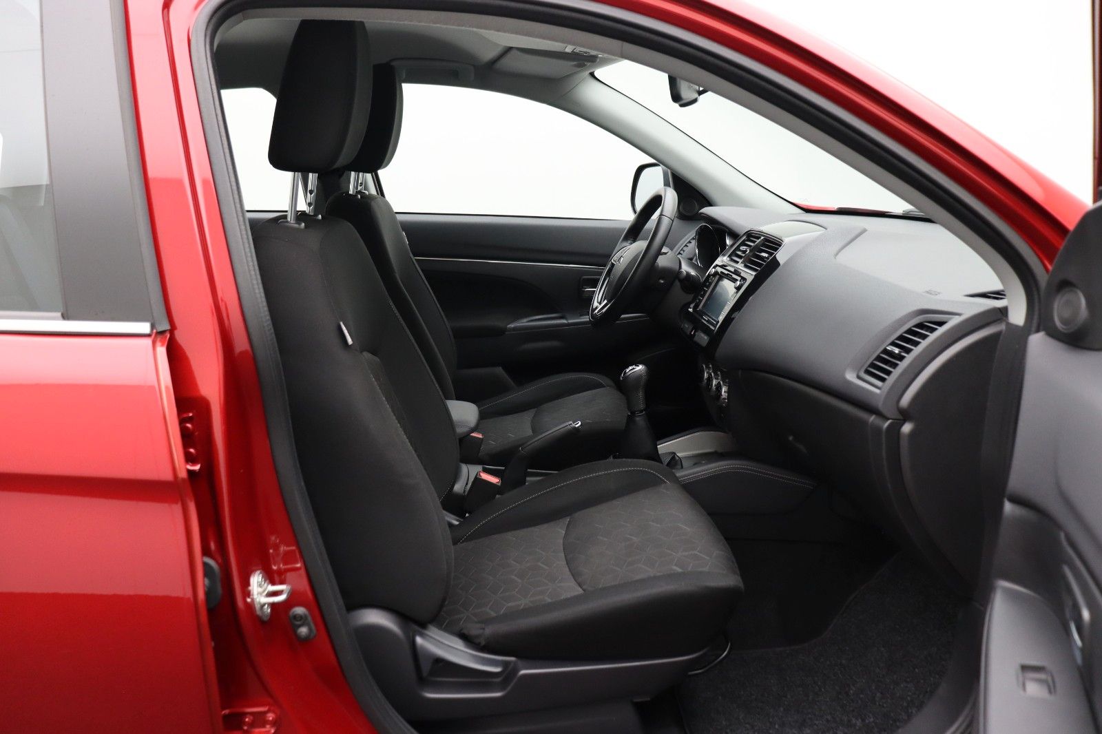 Fahrzeugabbildung Mitsubishi ASX 2.0 Intro Edition 2WD