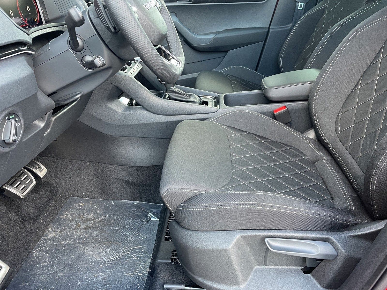 Skoda Karoq - Bild 4