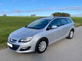 Opel Astra Sports T. 1.7 CDTI Edt. / Standheizung - Opel Astra mit Diesel-Antrieb: Kombi, 1.7