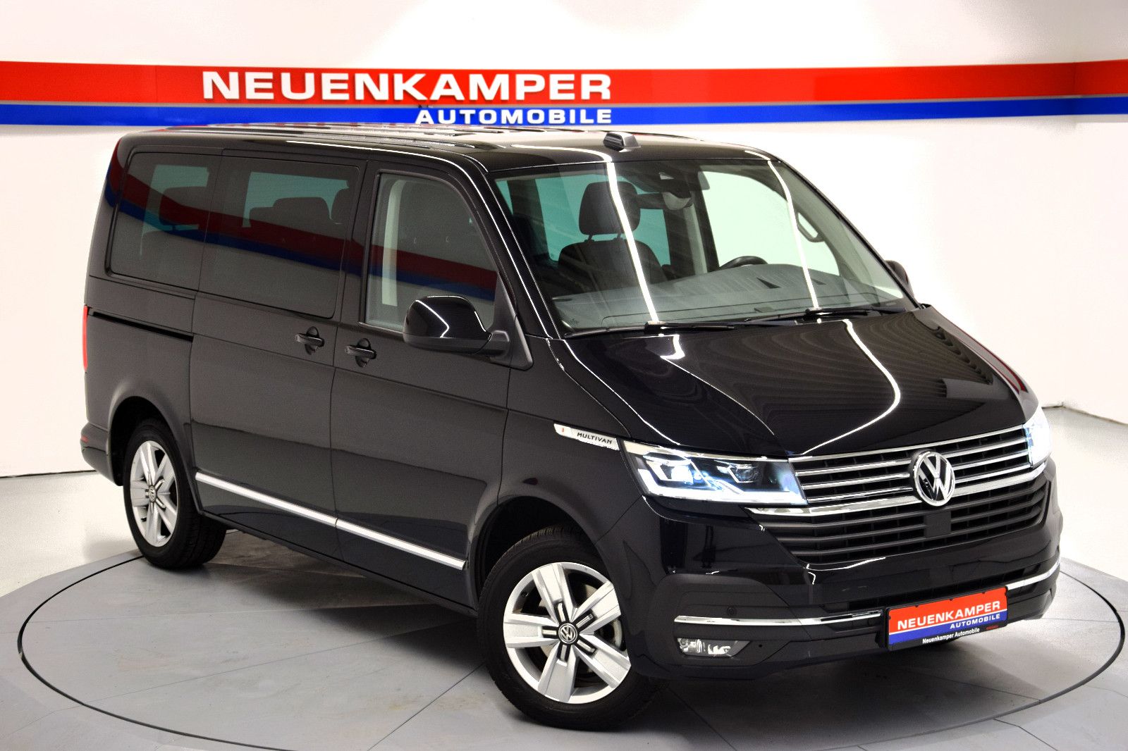 Fahrzeugabbildung Volkswagen T6.1 Multivan Generation Six LED ACC Standheizun