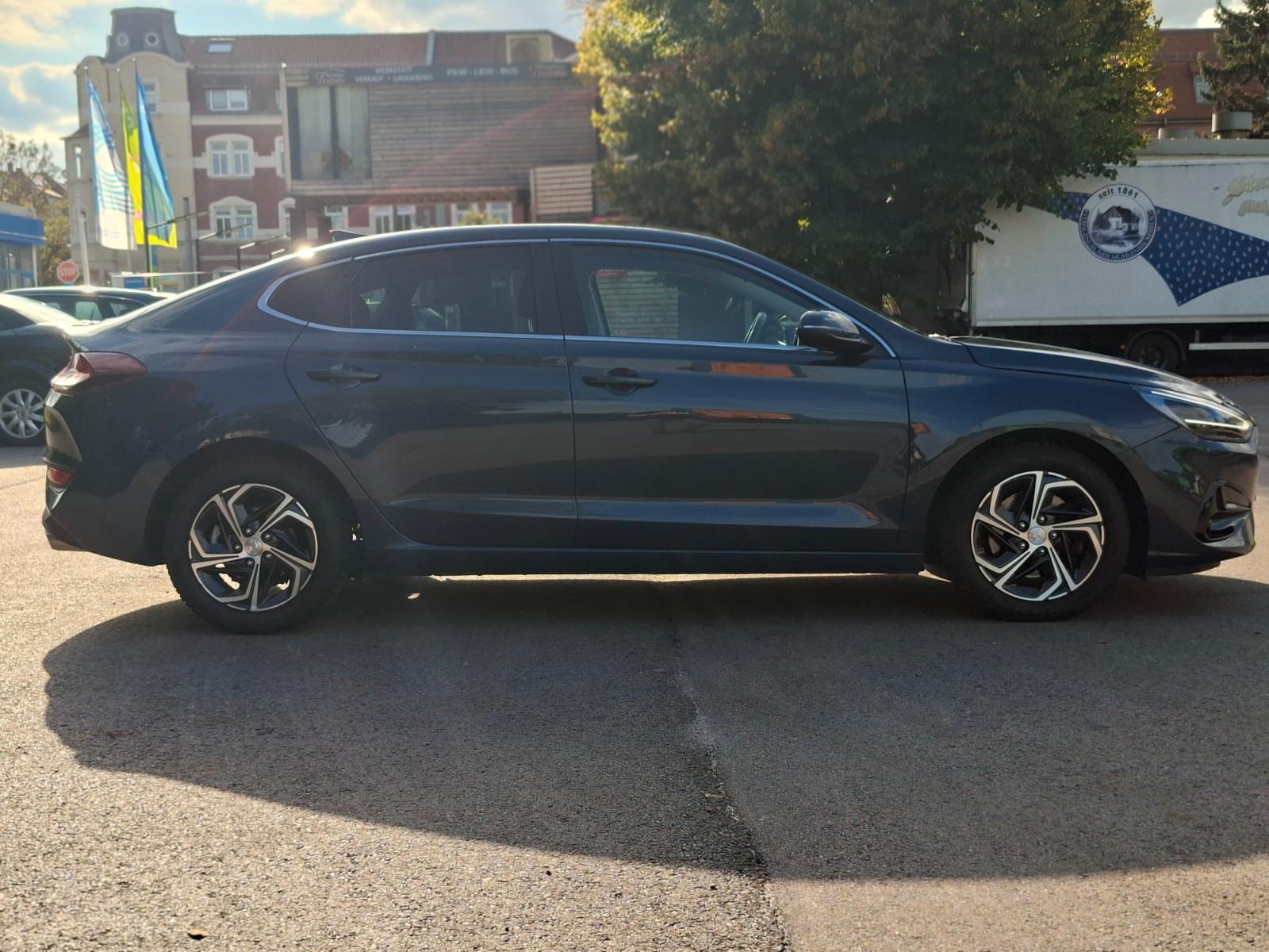 Hyundai i30 1.0 T-GDI