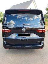 Volkswagen eHybrid, TÜV & Reifen neu*AHK*el. Türen/HK*Pano - VW T7 von privat