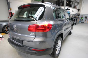 Volkswagen Tiguan - 8