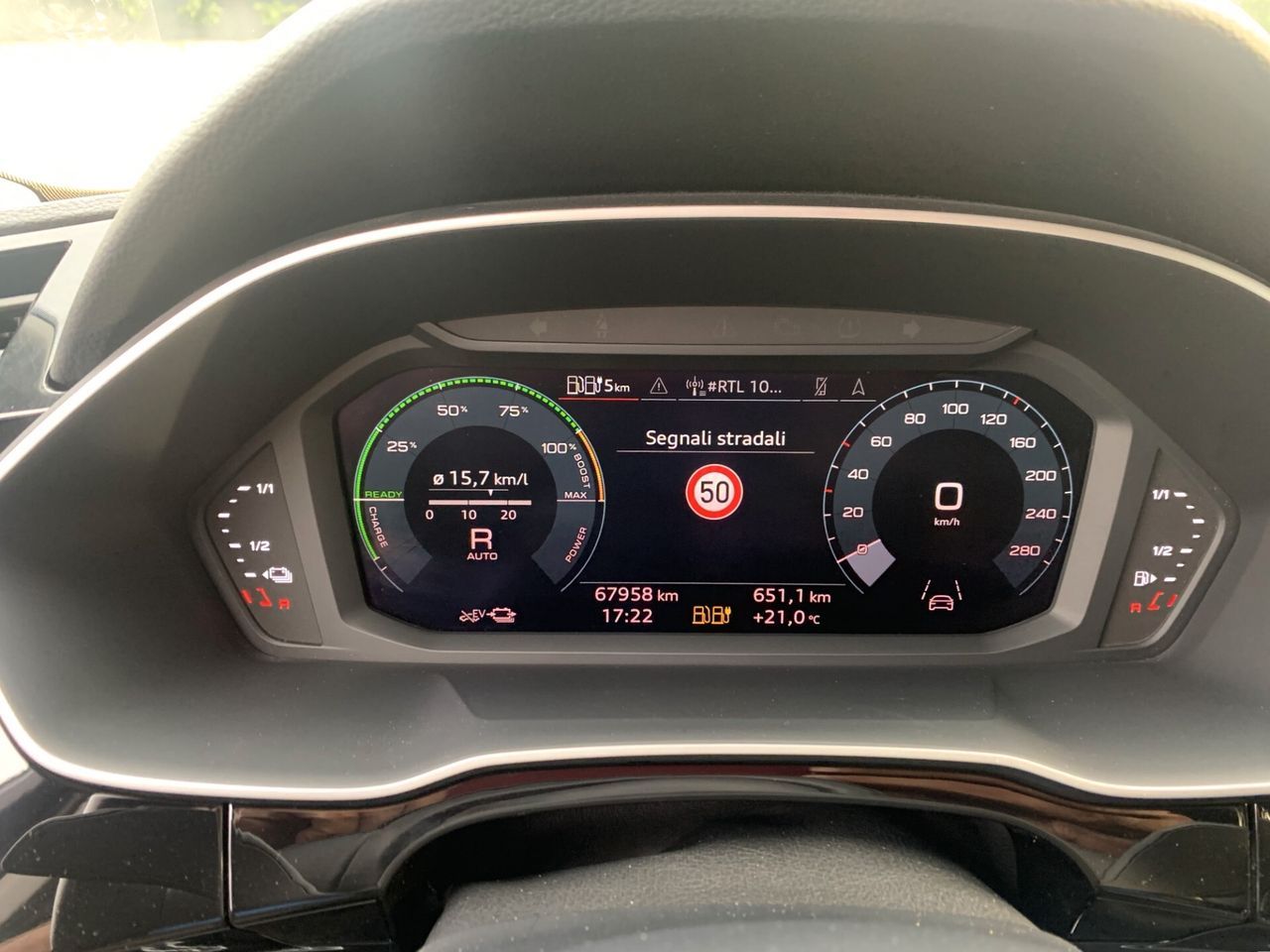 AudiQ3 SPB 45 TFSI HBRIDA PLUG-IN S tronic KM679 imagem 2
