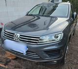 Volkswagen VW Touareg 3.0 TDI V6 R-Line | Vollausstat... - Volkswagen Touareg in Köln