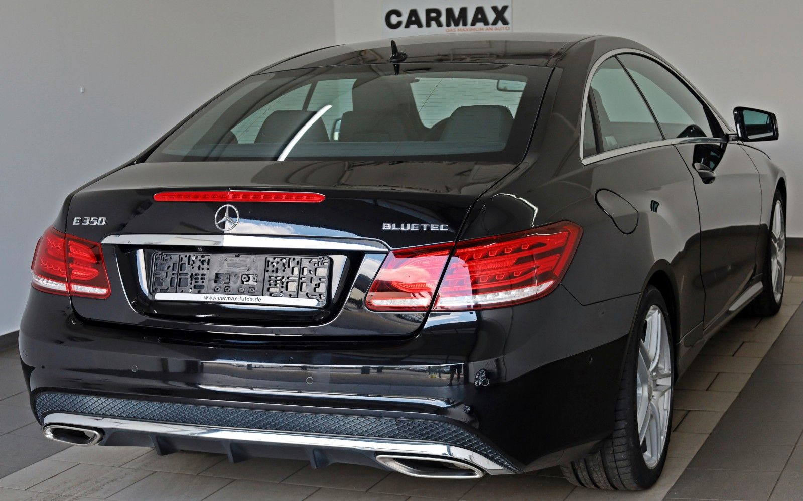 Fahrzeugabbildung Mercedes-Benz E 350d Coupe AMG Line Leder,Navi,LED,Kamera,SH