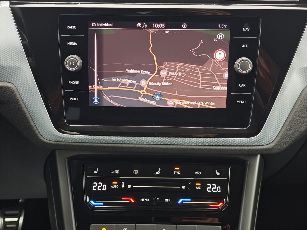 VW Touran Comfortline 150PS # 7-Sitzer # ACC # NAVI VW Touran Comfortline 150PS # 7-Sitzer # ACC # NAVI